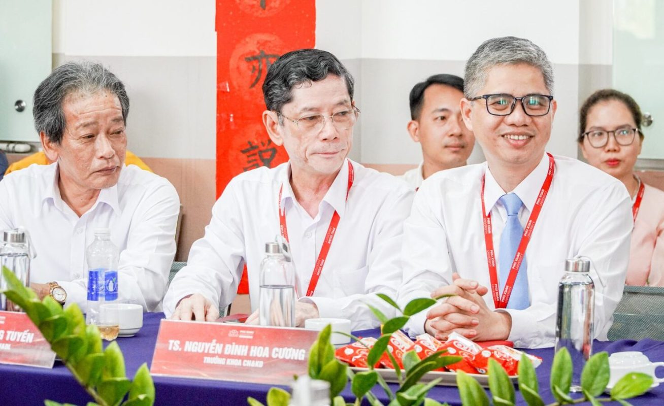 Học đại học nào ở Huế để được đồng hành và hỗ trợ toàn diện trong suốt quá trình học