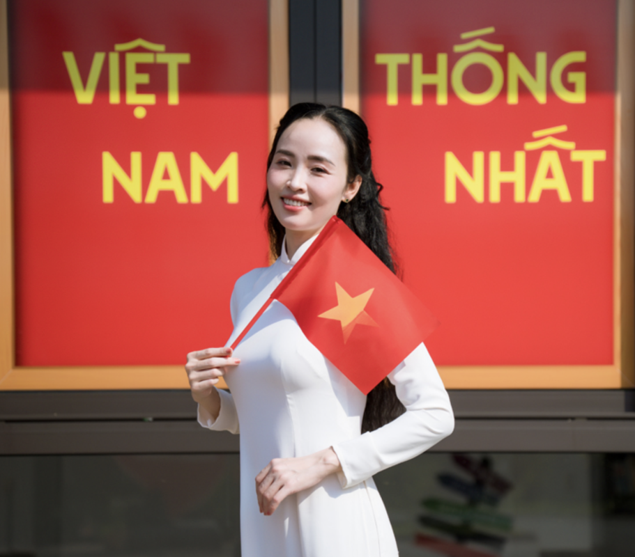 Điểm check in ngập sắc đỏ của lòng yêu nước tại Trường Đại học PXU