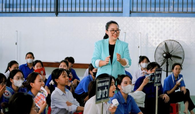 THPT TỐ HỮU – ĐỊA ĐIỂM TIẾP THEO TRÊN HÀNH TRÌNH MỞ CỬA TƯƠNG LAI CÙNG TRÍ TUỆ NHÂN TẠO